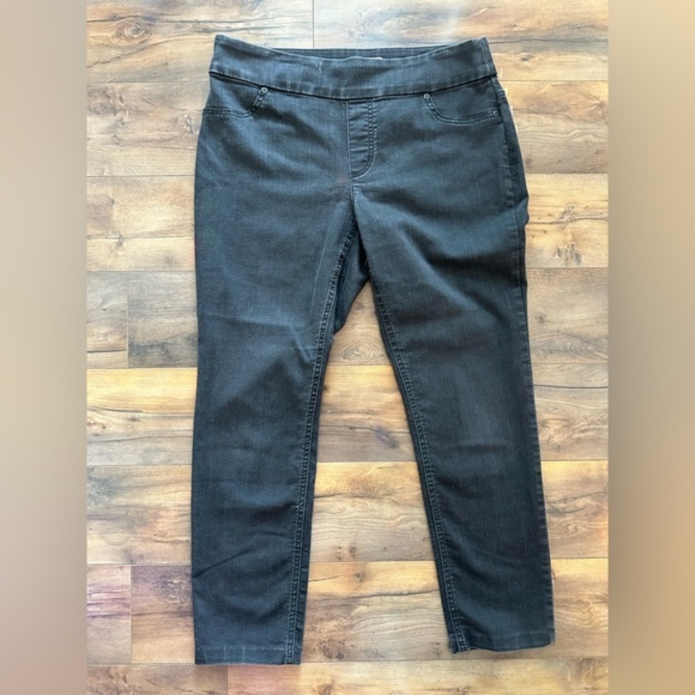 Chico’s So Slimming Pull-On Jeggings | Washed Black | Approx. Size L (17” Waist)
